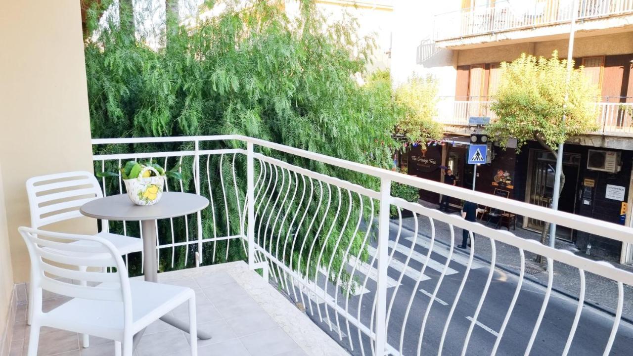 Palazzo Mauro Sorrento Luxury Rooms Esterno foto