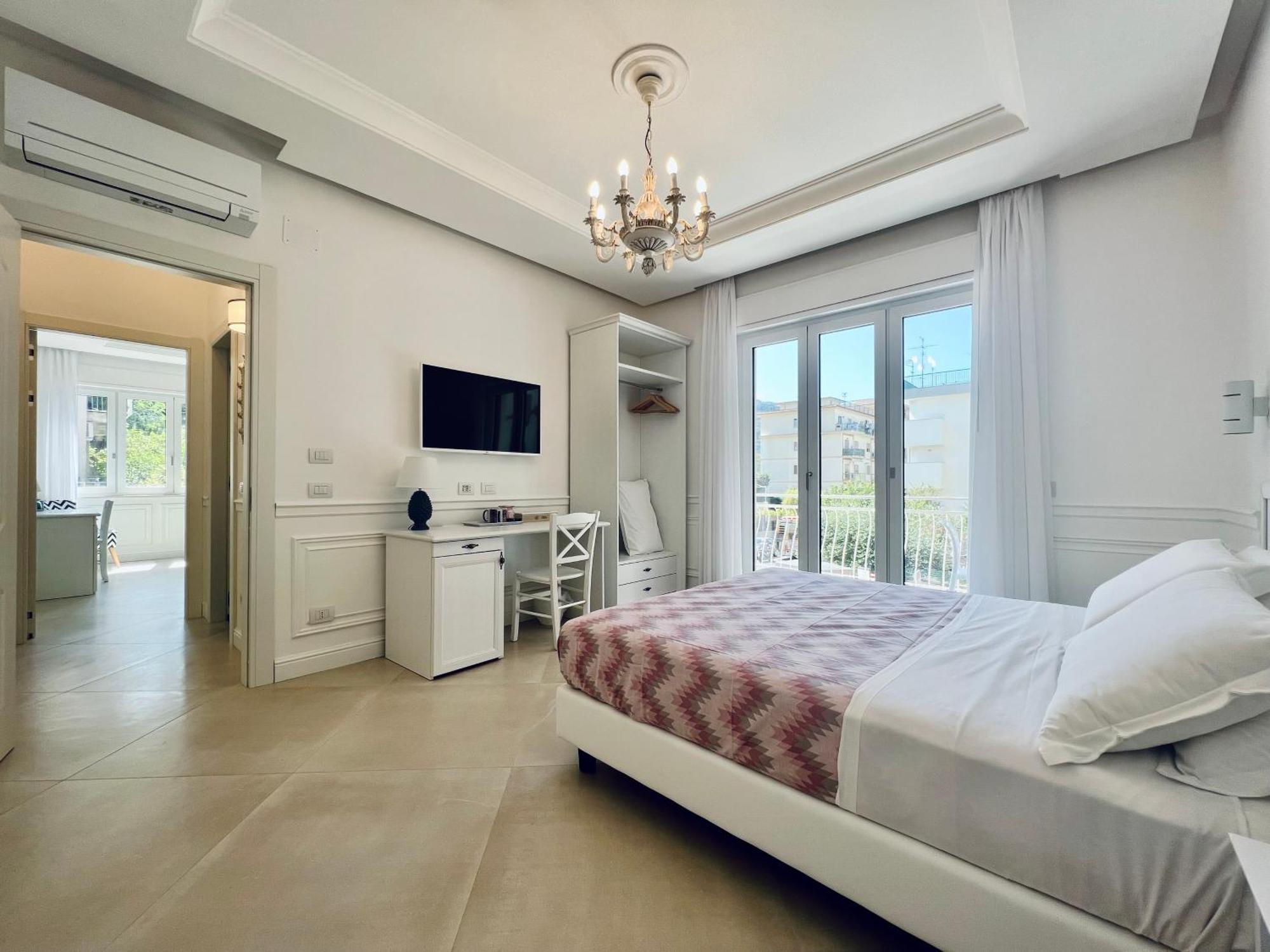 Palazzo Mauro Sorrento Luxury Rooms Esterno foto